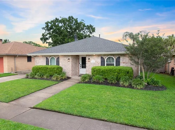 3312 Holiday Ct, Kenner, LA 70065