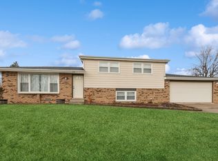 1856 W 97th Ct, Crown Point, IN 46307