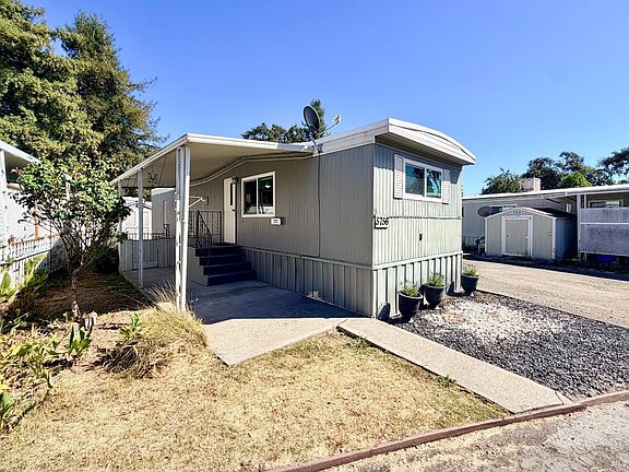 5th image of 5756 Lois Avenue
