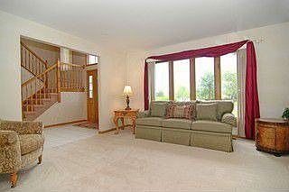 2nd image of 8025 Brookside Glen Dr