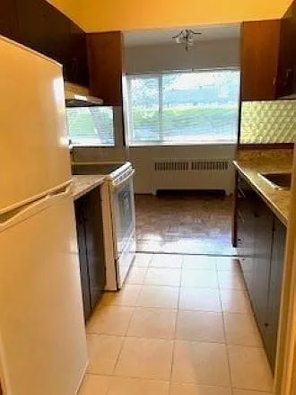 1 bed, 640 sqft, $1,600 — Photo 2