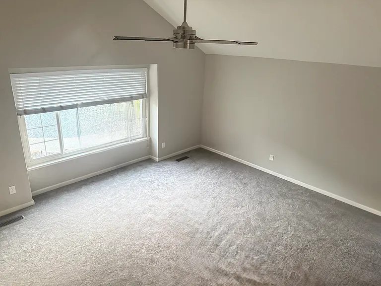 8731 Augusta Ct — Photo 5