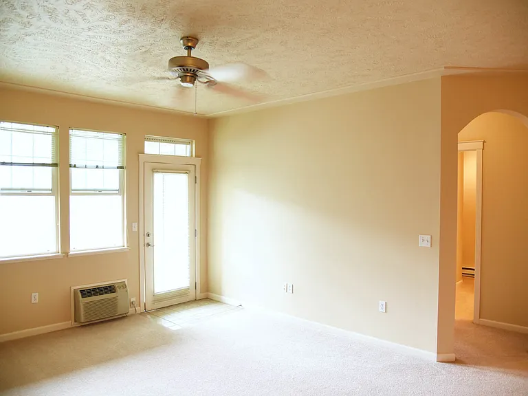 Artisan Apartments — Photo 38