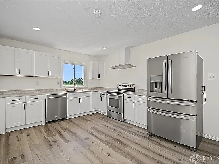 7195 Singer Rd — Photo 16