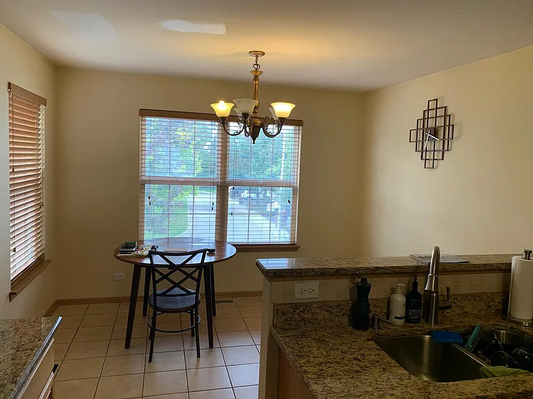 1170 Shorewood Ct — Photo 16