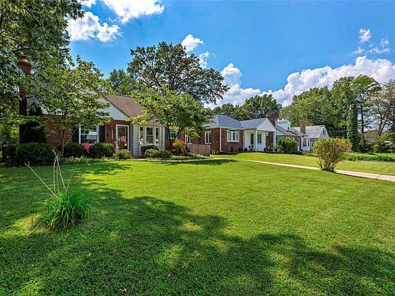 3rd image of 10424 Eaglewood Ave