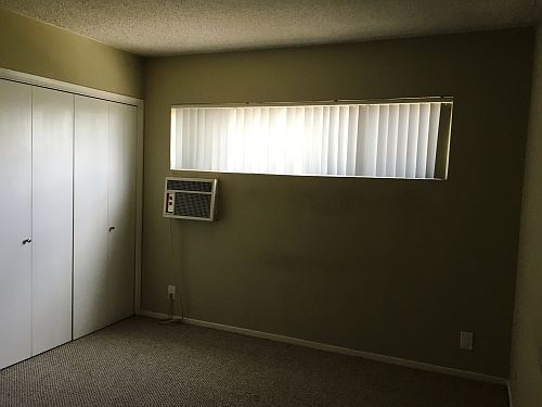 3rd image of 14335 Burbank Blvd APT 19