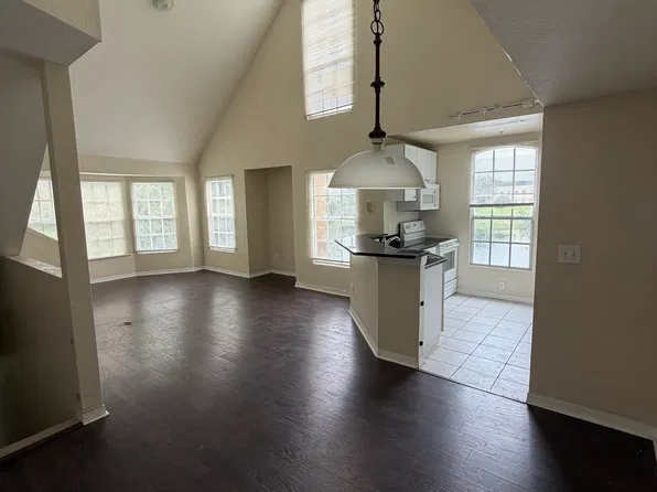 6376 Raleigh St APT 2012, Orlando, FL 32835