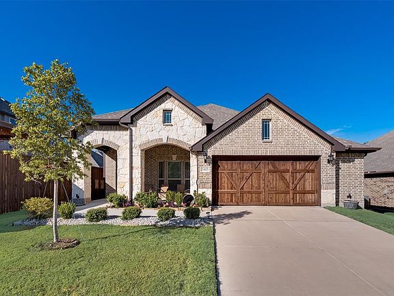 3rd image of 3405 Endicott Ct