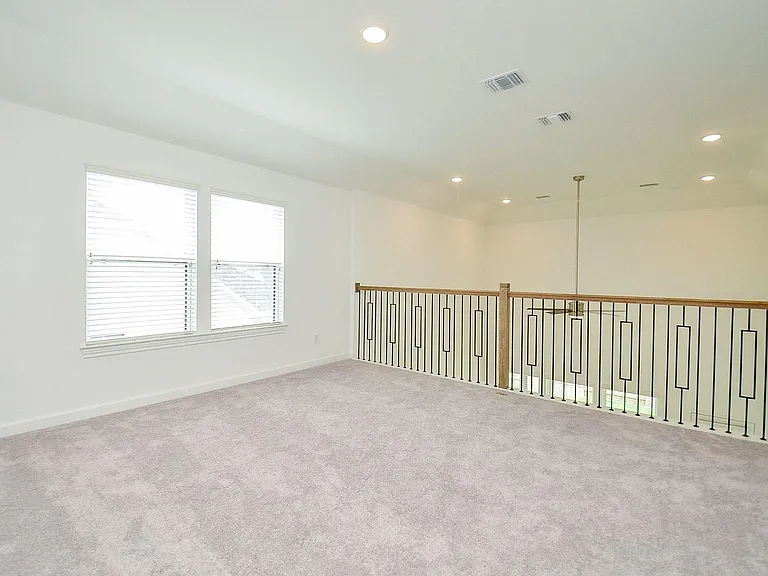 3811 Hermitage Dr — Photo 27