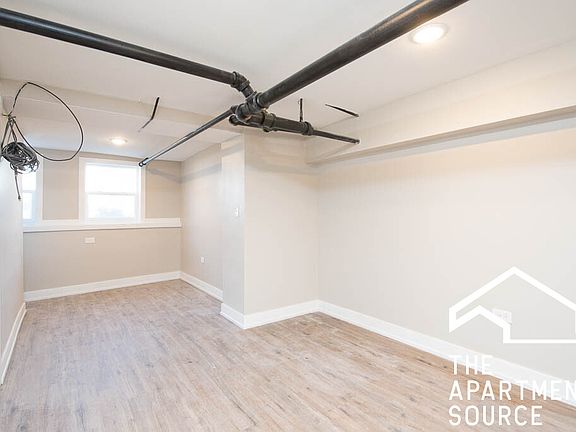 4th image of 1617 W Highland Ave #1A