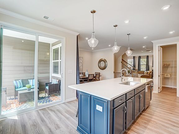 Sycamore Kitchen and Balcony