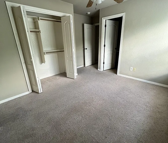 1716 N Chestnut Ave — Photo 7