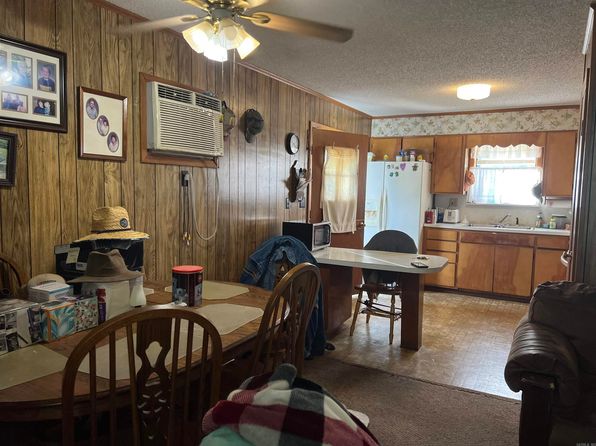 1099 Pickens Chapel Rd, Searcy, AR 72143