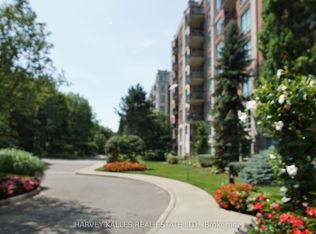 28 William Carson Cres #115, Toronto, ON M2P 2H1