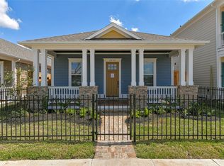 2509 S Houston Ave, Pearland, TX 77581