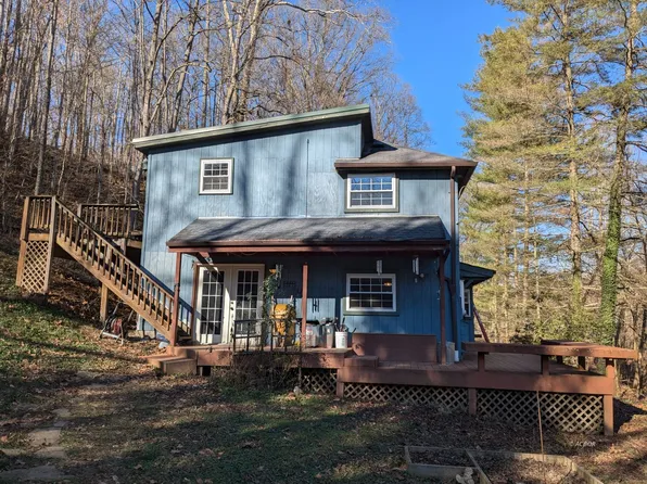15717 Willow Creek Rd, Athens, OH 45701
