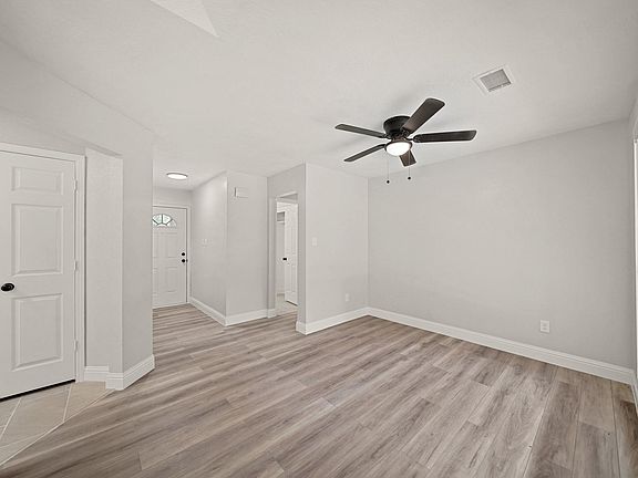 5th image of 3623 Peachstone Pl