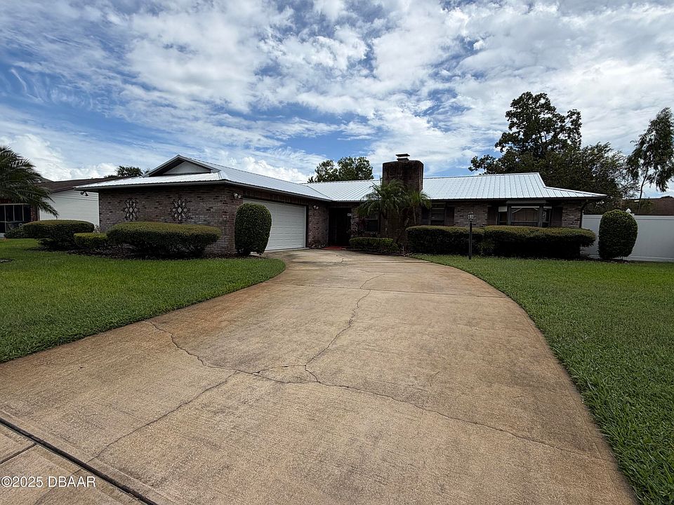 1st image of 107 Westwood Dr