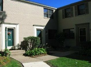 1950 Graefield Rd #1, Birmingham, MI 48009