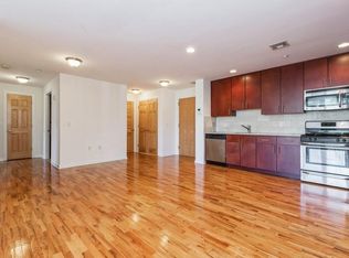 17 Meadow Rd APT 204, Rutherford, NJ 07070