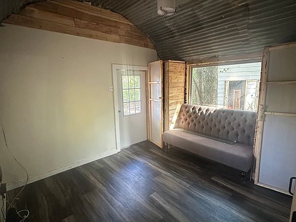 3rd image of 165 Private Road 6047 #1