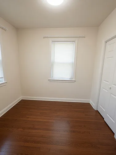 14 Duval St Photo 1