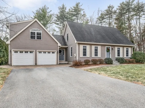 16 Juniper Way, Merrimack, NH 03054