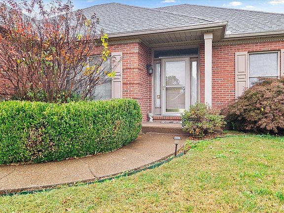 2nd image of 3799 Carmona Dr