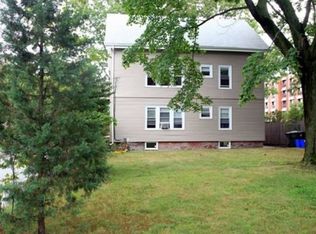 77 Hillside Ave, Providence, RI 02906