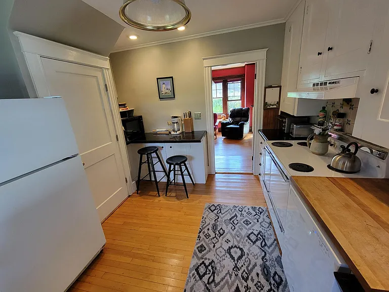 10 Phillips Rd — Photo 16