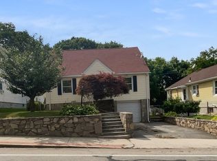 227 Plantation St, Worcester, MA 01604