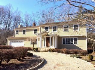 18 Jana Dr, Weston, CT 06883
