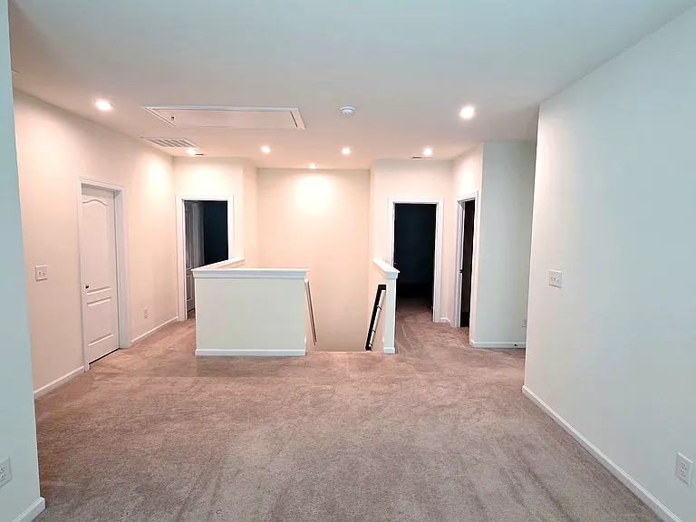 1521 Tinos Overlook Way — Photo 33