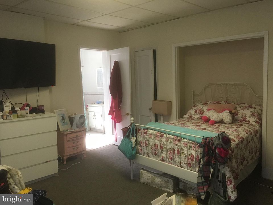2nd image of 3400 Henry Ave APT 1