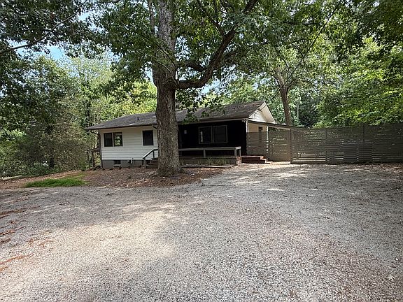 3rd image of 5313 Penny Rd