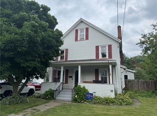127 McKinstry St, Albion, NY 14411