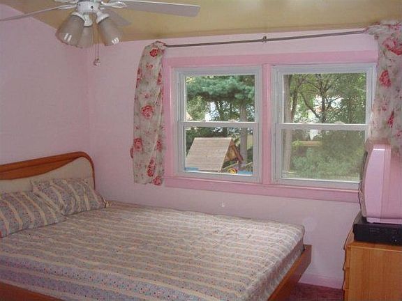 2nd FL  Bedroom 1