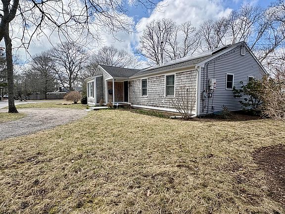 3rd image of 1309 Shootflying Hill Road