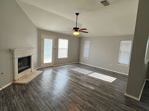 5th image of 1354 Rainbow Parke Dr