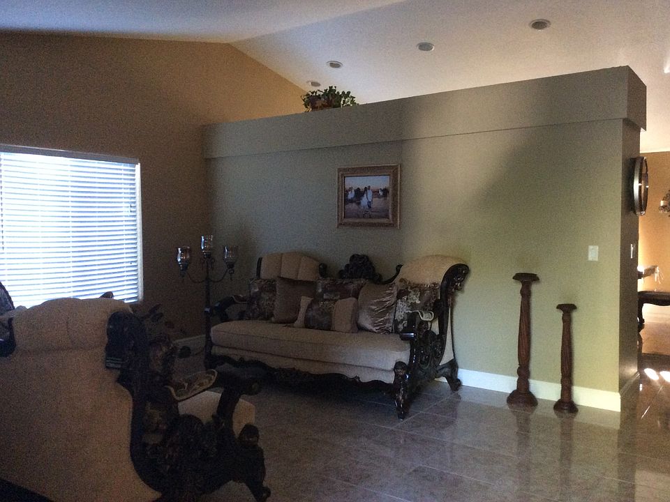 1st image of 4418 Voltaire Dr