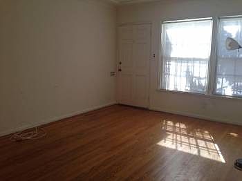 4th image of 2232 N Cahuenga Blvd