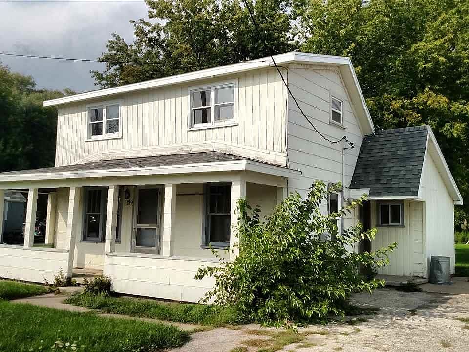 1st image of 139 E Saginaw St