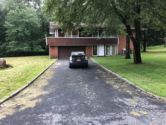 1st image of 8 Southgate Dr