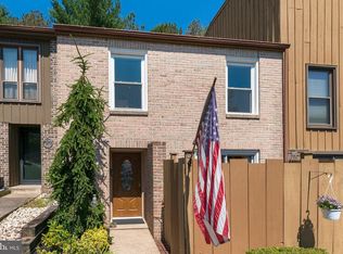 69 Wedge Ln, Reading, PA 19607