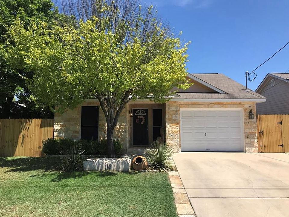 1st image of 115 Amelia Ct