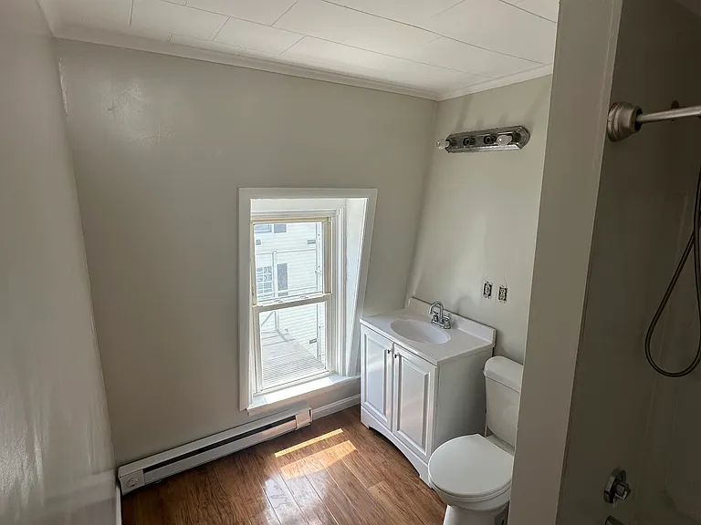 3 Forest St #3A — Photo 12