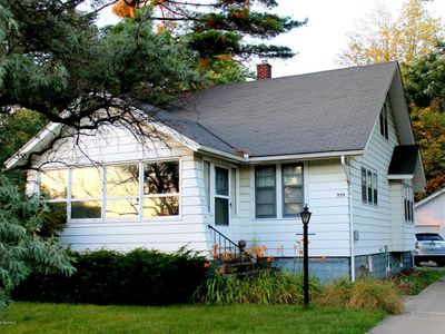 555 Butternut Dr, Holland, MI, 49424