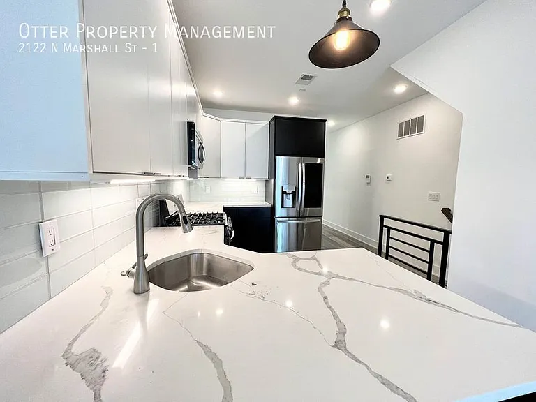 2122 N Marshall St #1 — Photo 8