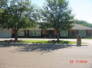 138 Liveoak St, Hereford, TX 79045